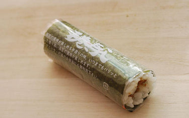 Make your favorite sushi rolls with long-lasting freshness!
