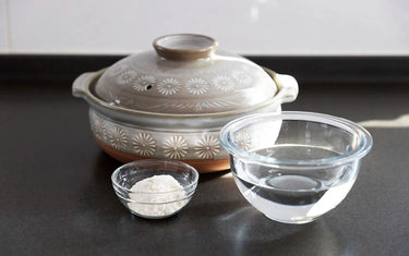 Donabe with water and flour