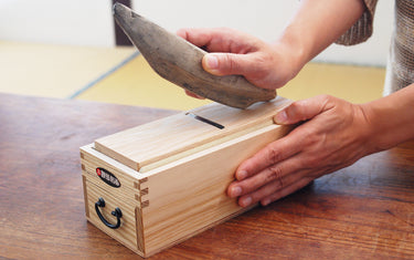 How to Make Bonito Extract Dashi, the Base of Japanese Cuisine