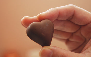 Let's Enjoy Valentine's Day in Japanese Style with a Gift of Chocolates!