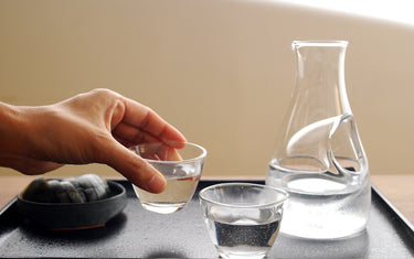 Let's Experience the Profound World of "Nihonshu"!