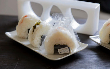 Wrapped onigiri