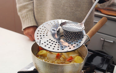 The Convenience of “Otoshibuta”, a Must Item in Japanese Cuisine