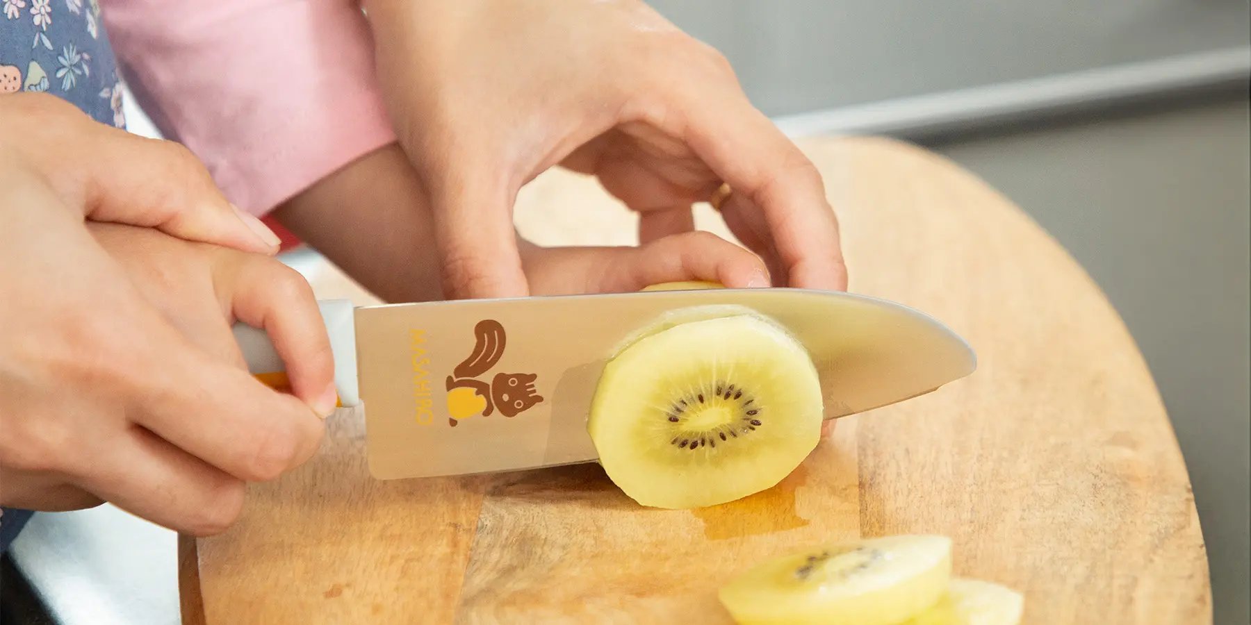 Discover our great selection of Children's Knives at Globalkitchen Japan.