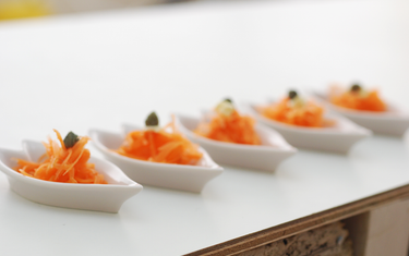 Best Tableware to Enjoy Seasons ― Sakura items for Spring