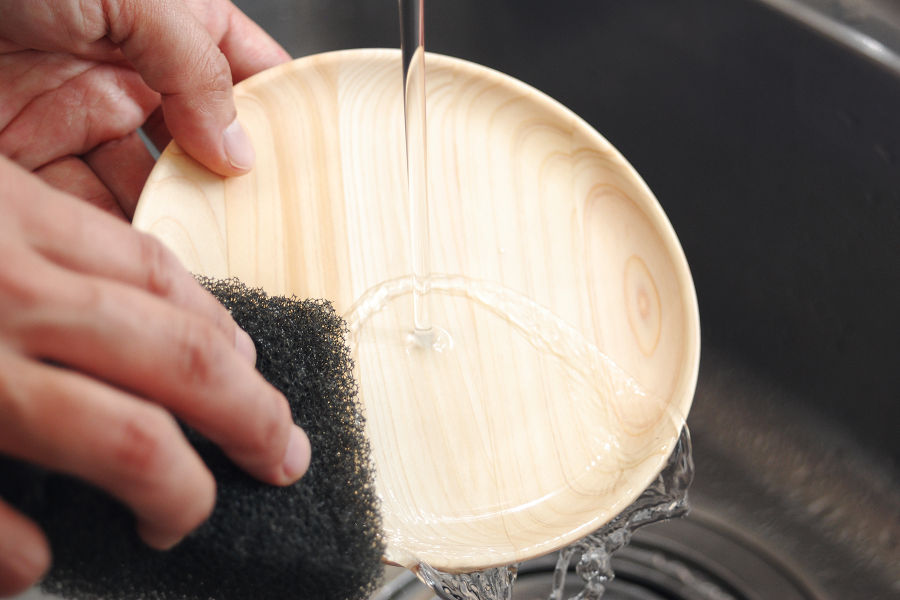 How to Care Wooden Tableware