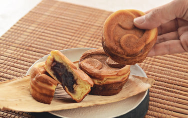 A Japanese popular street snack "Obanyaki" enjoyed by all generations!