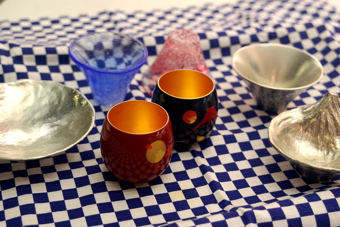 Good Fortune Tableware to Bring Good Luck, Japanese Beautiful Traditional Craftwork