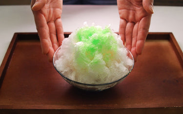 How to Use Shaved Ice Machine - Let's Enjoy a Japanese Common Summer Sweet!