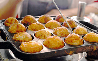 How to make delicious Takoyaki.