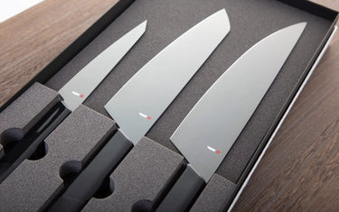 set of three knives