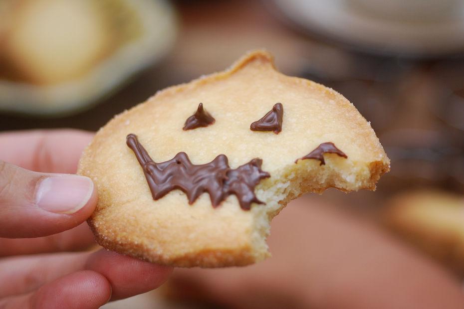 Trick or Treat! Happy Halloween with unique cookies