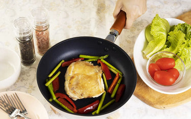 An Aluminum Frying Pan That Cooks Evenly?