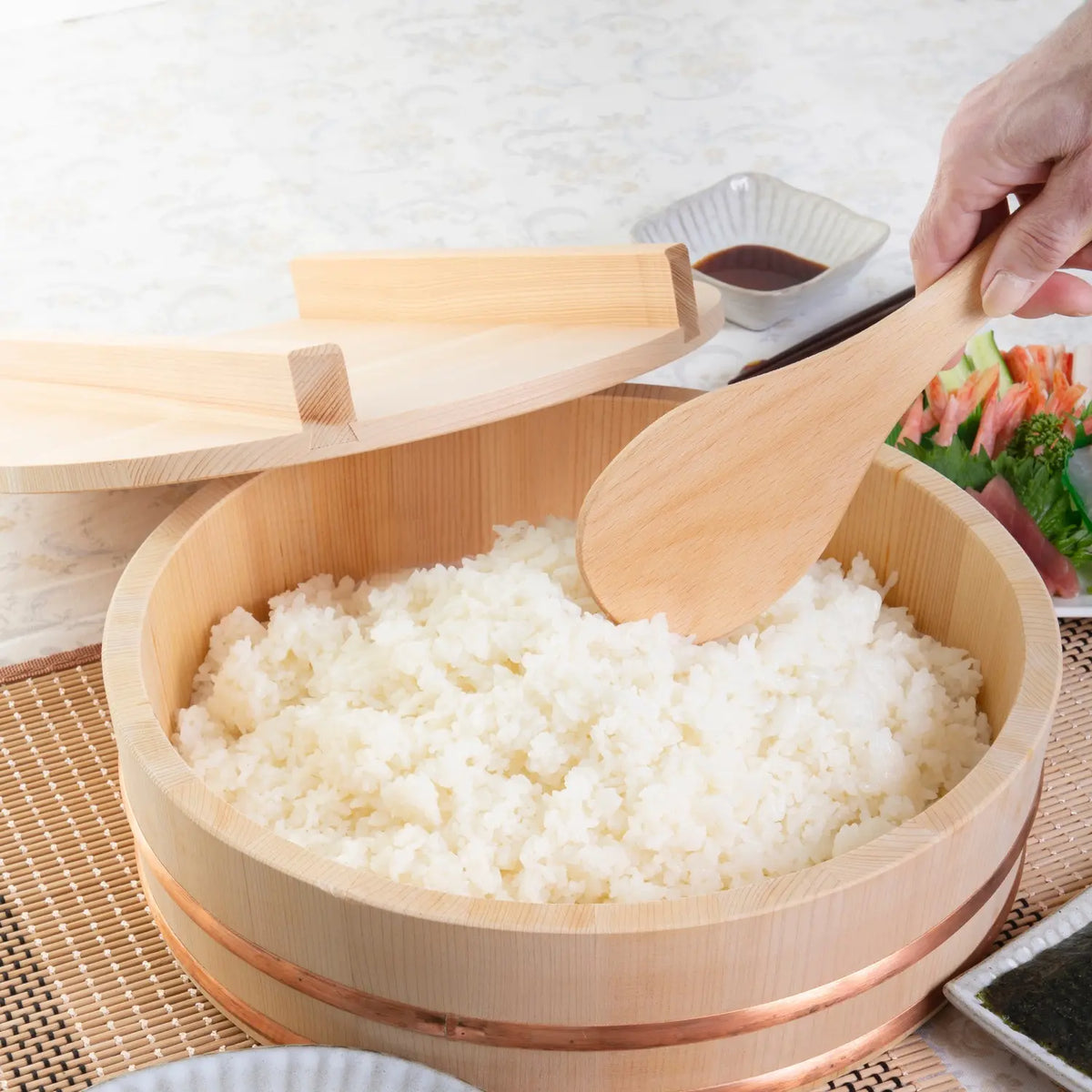 Hagama rice cooker, sushi accessories