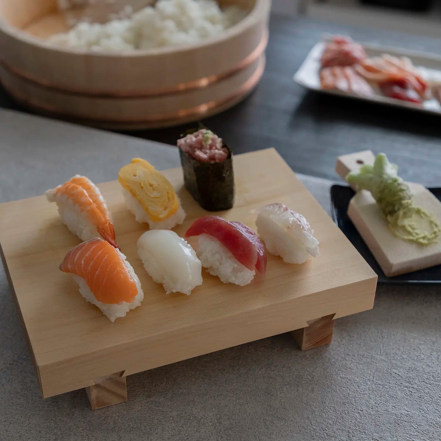 EBM_Hinoki_Cypress_Wooden_Sush