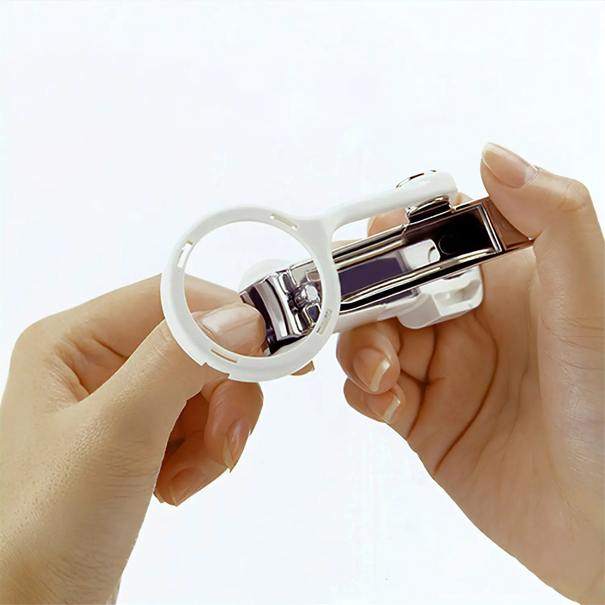 Green Bell Takuminowaza Carbon Steel Nail Clippers with Magnifier