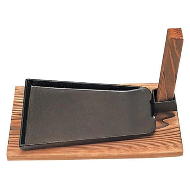 Toushin Cast Iron Hoe-shaped Sizzler Platter with Handle