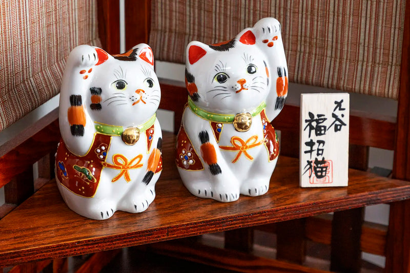 Maneki-neko: A Guide to Japan's Beckoning Cat