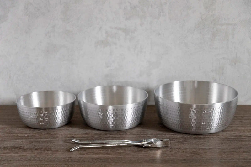 What are Yukihira and Yattoko Pots?