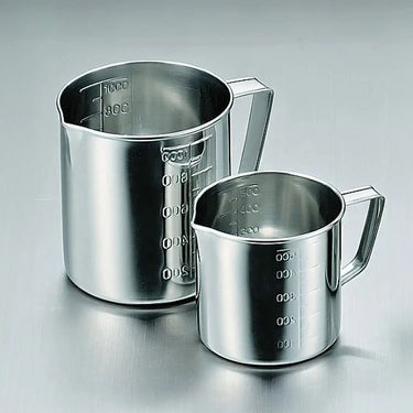 Clover Stainless Steel Measuring Cup with Spout