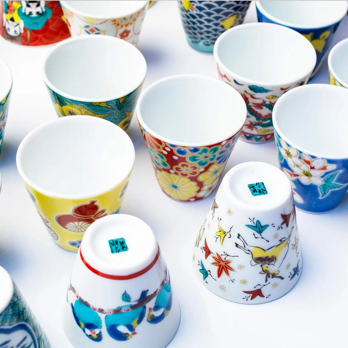 SEIKOU KISSYO Kutani Porcelain Soba Choko Cup Sakura