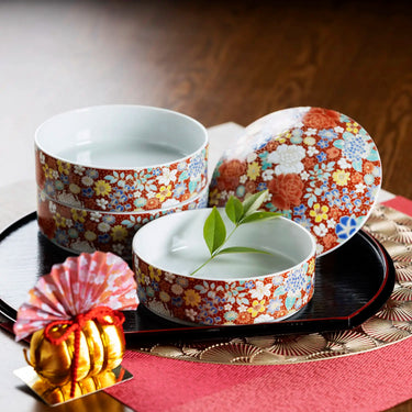 Seikou Kutani Porcelain 3-Tier Jubako Box Hanazume Red