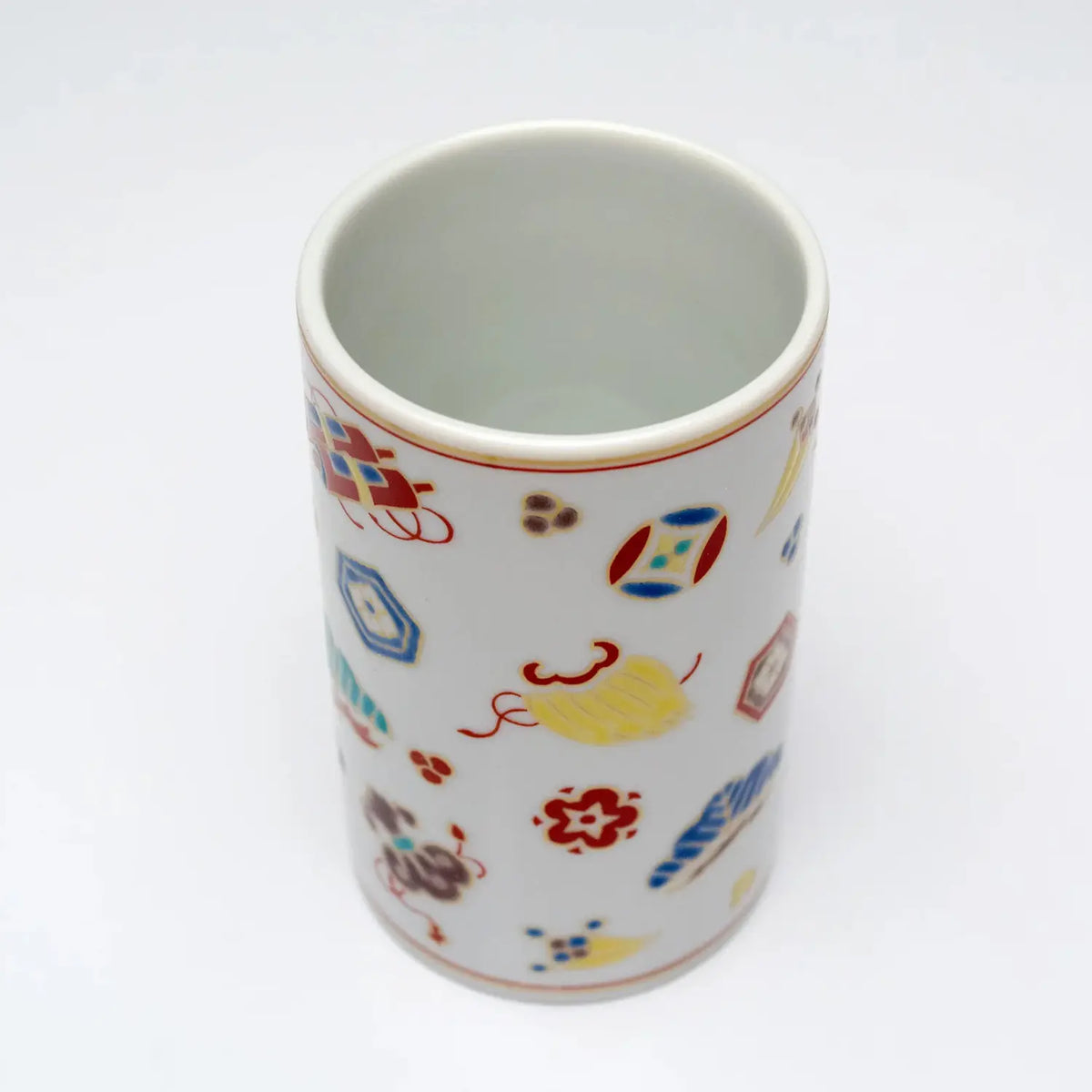 SEIKOU Kutani Porcelain Cup Takarazukushi