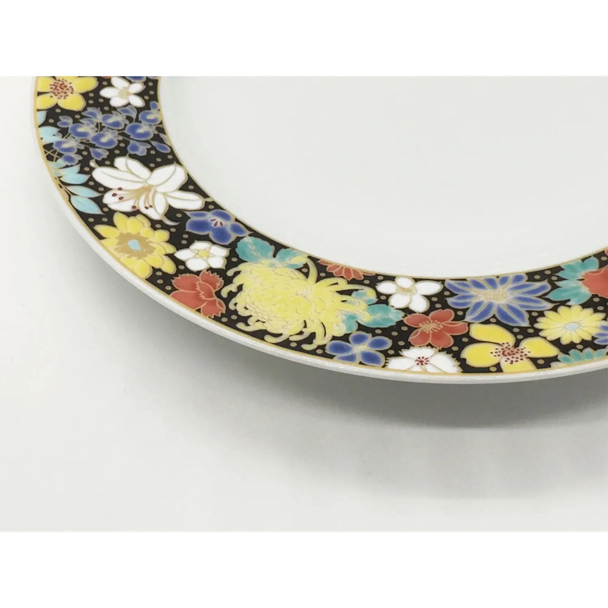 Seikou Kutani Porcelain Dessert Plate Hanazume