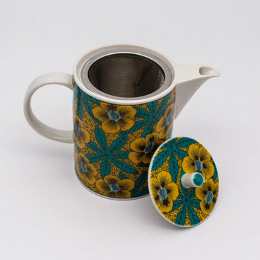 Seikou Kutani Porcelain Kyusu Teapot Aoi with Tea Strainer