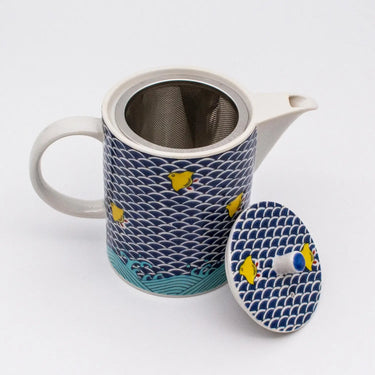 Seikou Kutani Porcelain Kyusu Teapot Chidori with Tea Strainer