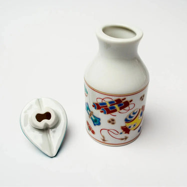 Seikou Kutani Porcelain Soy Sauce Dispenser Takarazukushi