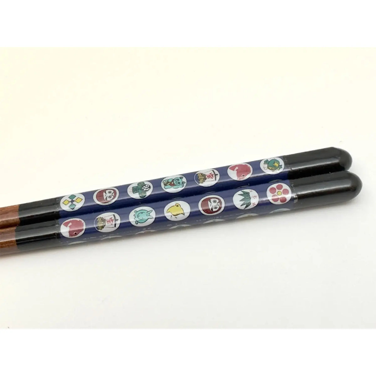SEIKOU Wakasa Lacquered Natural Wood Chopsticks 23cm Black Marumon-Houmon