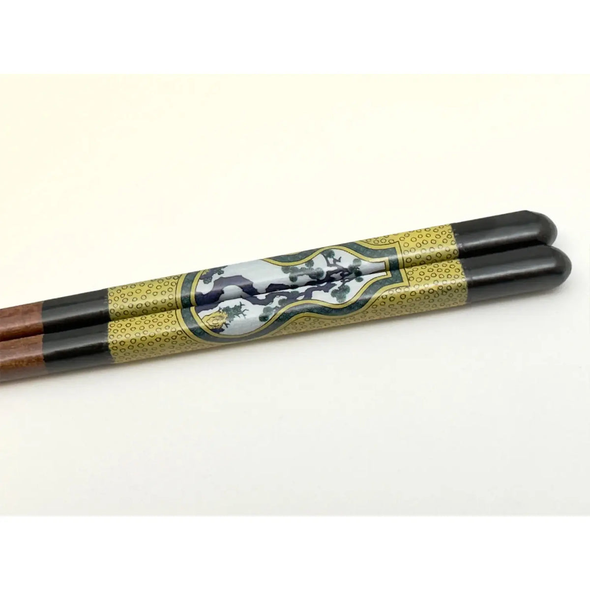 SEIKOU Wakasa Lacquered Natural Wood Chopsticks 23cm Black Hisago-Madori