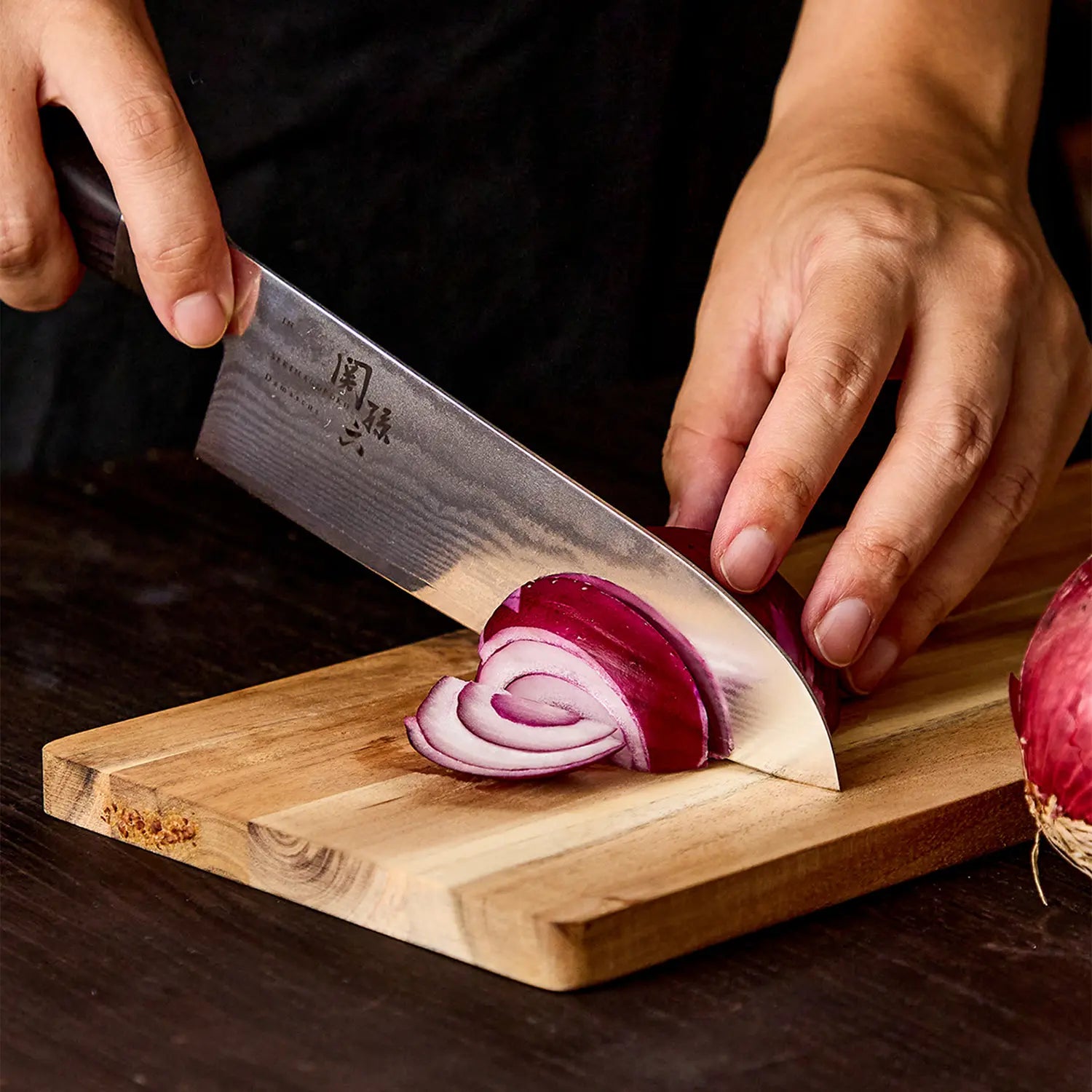 Seki Magoroku Damascus Stainless Steel Santoku Knife Seki Magoroku Damascus Stainless Steel Santoku Knife