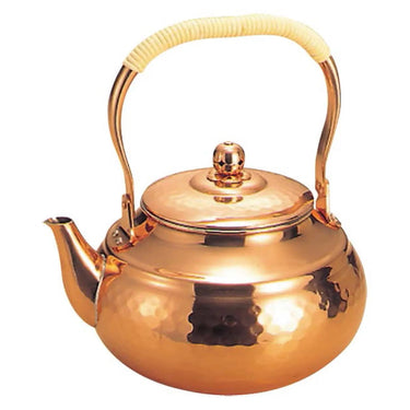 Shinkoukinzoku Copper Hammered Kettle 2L with Rattan-Wrapped Handle