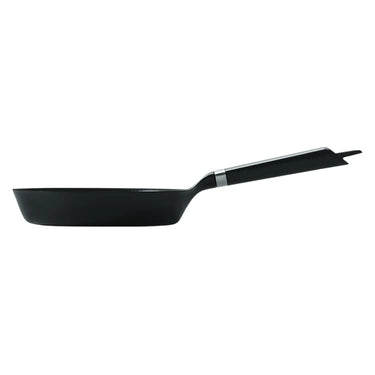 Vermicular Cast Iron Oven-Safe Skillet