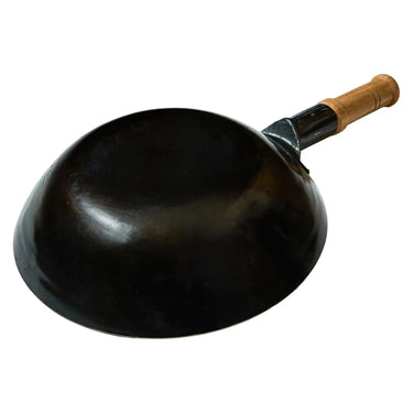 Yamada Hammered Iron Induction Flat Bottom Wok with Wooden Handle 2.3mm