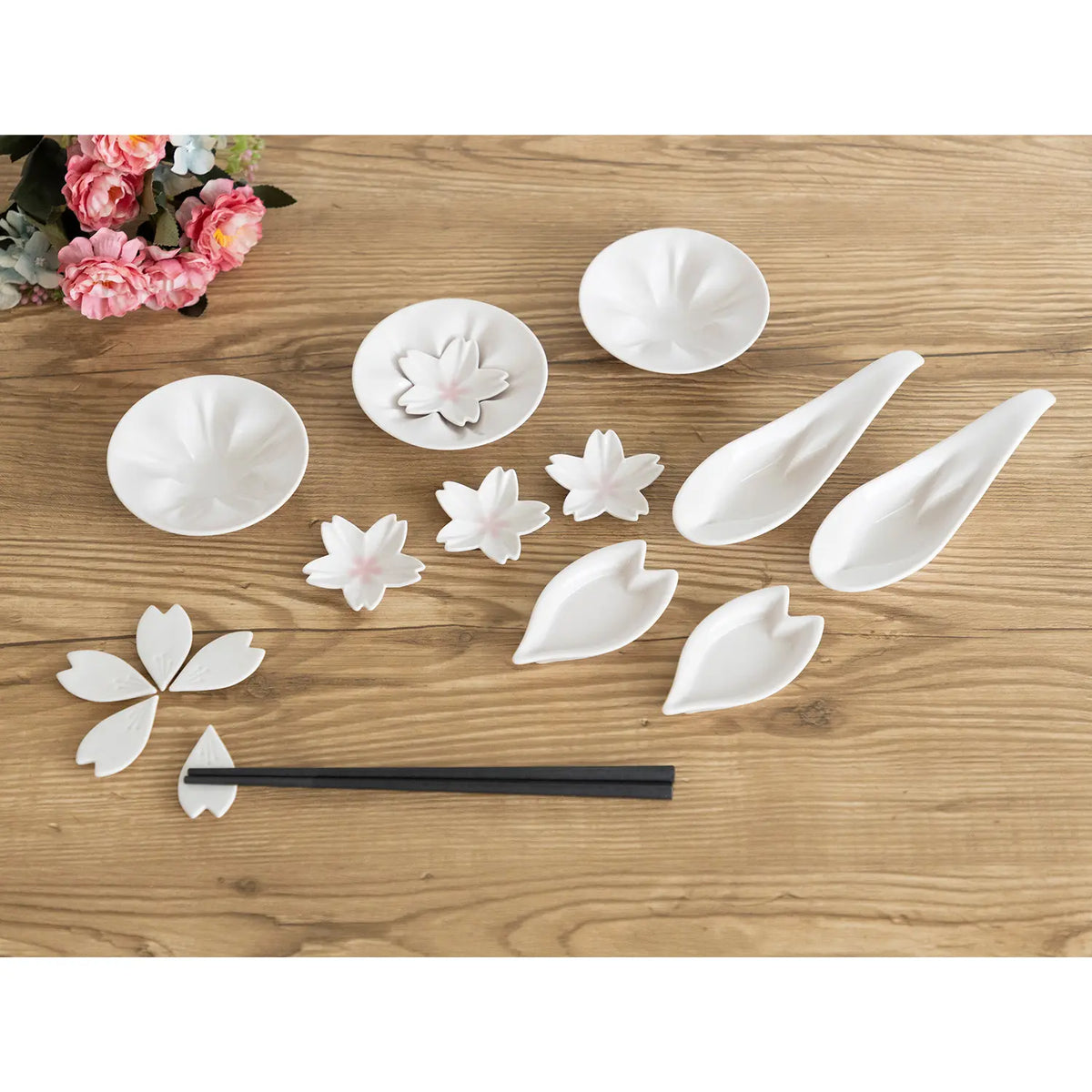 hiracle Sakura Porcelain Chopstick Rests