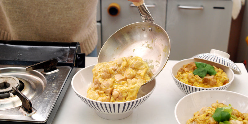 Oyakodon Pan, a Key Item to Make Authentic Oyakodon