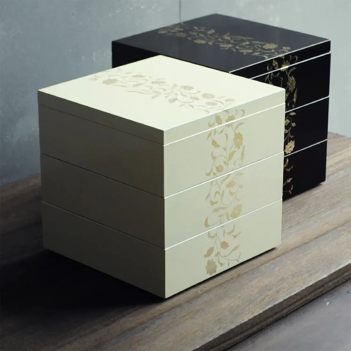 Echizen Shikki Art Deco Synthetic Resin 3-Tier Jubako Box