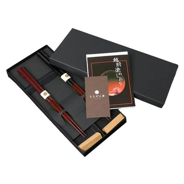 Echizen Shikki Wood Couple Chopsticks Kirara