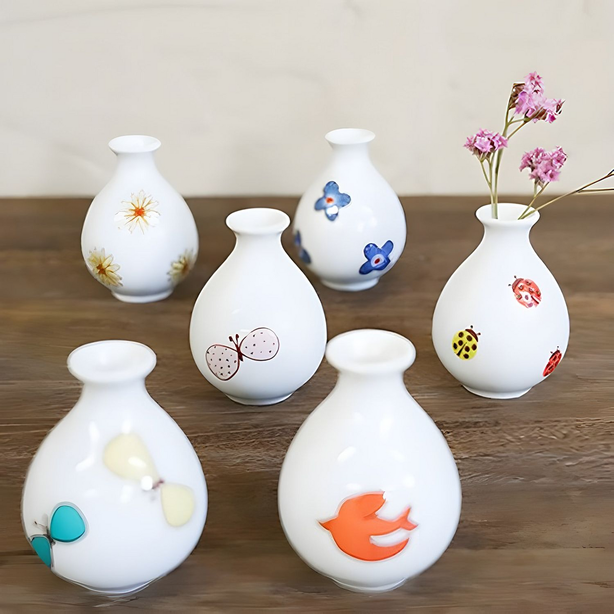 HAREKUTANI Porcelain Single-flower Vase