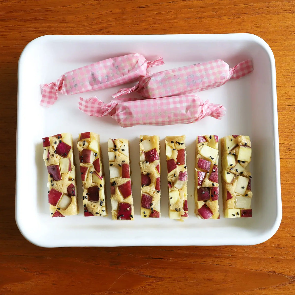 Noda Horo White Series - Enamel Nestable Meal Prep Baking Tray
