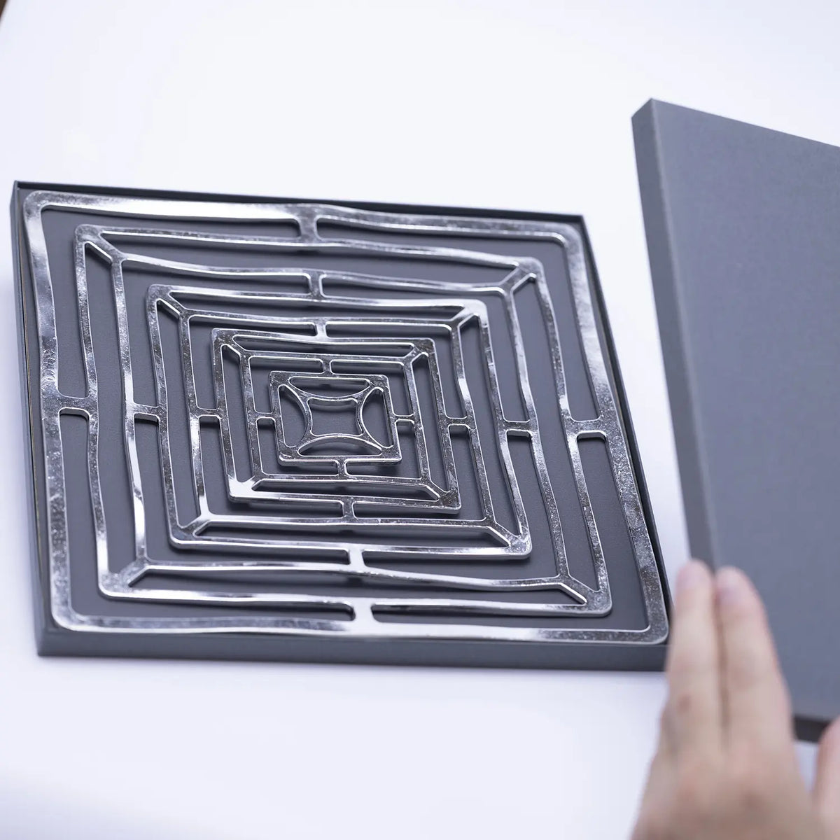 Nousaku KAGO Hand-Crafted Cast Tinware Flexible Folding Basket – Square