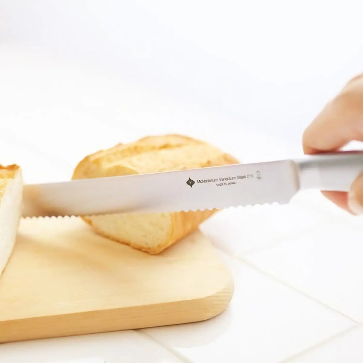 Sori Yanagi Molybdenum Bread Knife 210mm
