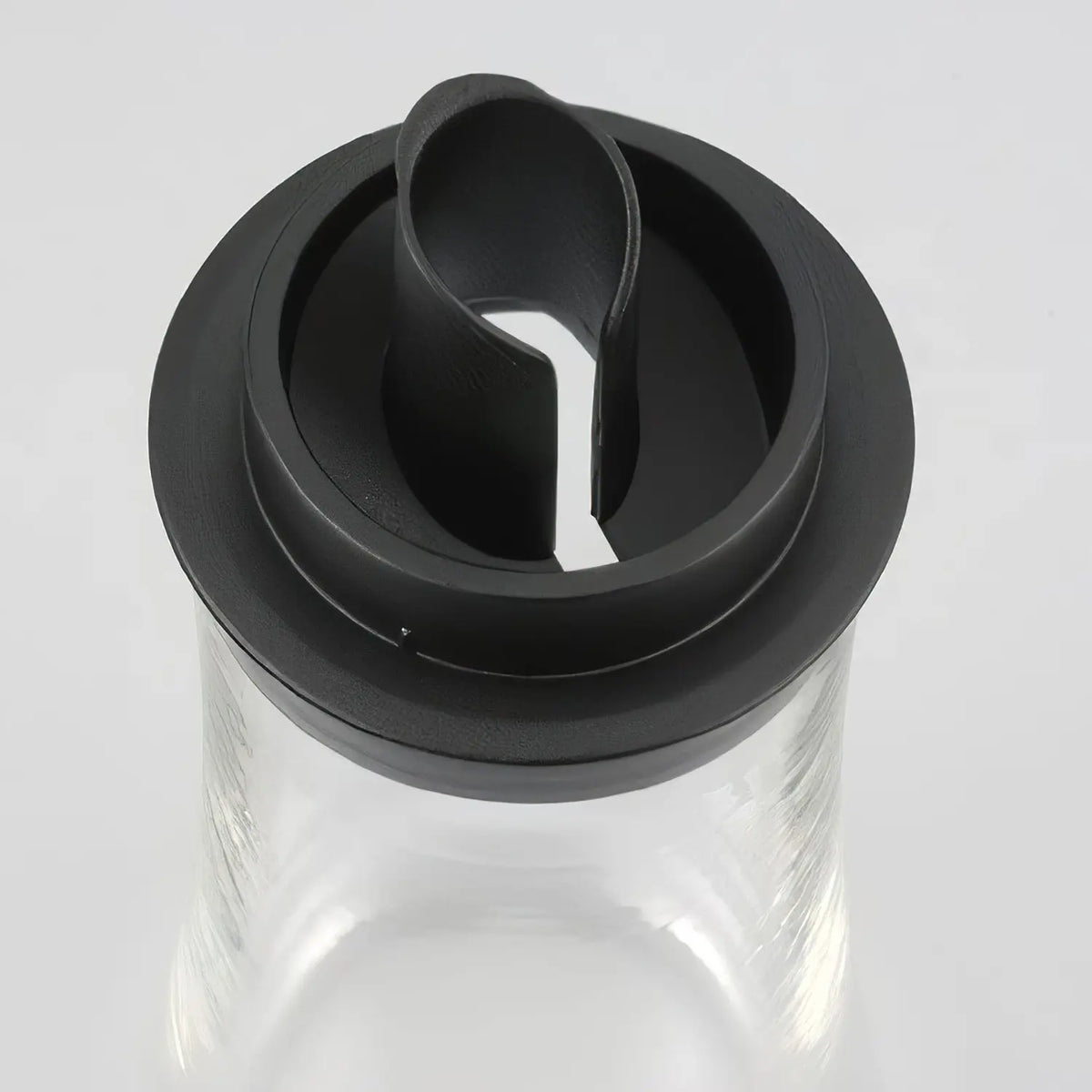 iwaki Heat-Resistant Glass Sauce Cruet with a Lid
