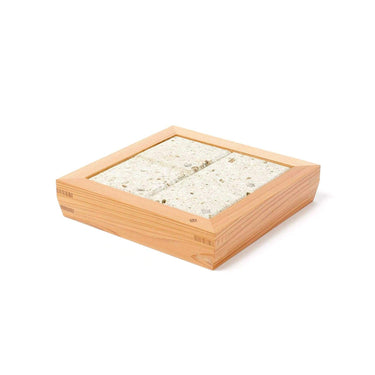 Miranda Style Omoeraku Japanese Cedar Frame Small Oya Stone Plate Thin Frame Plates