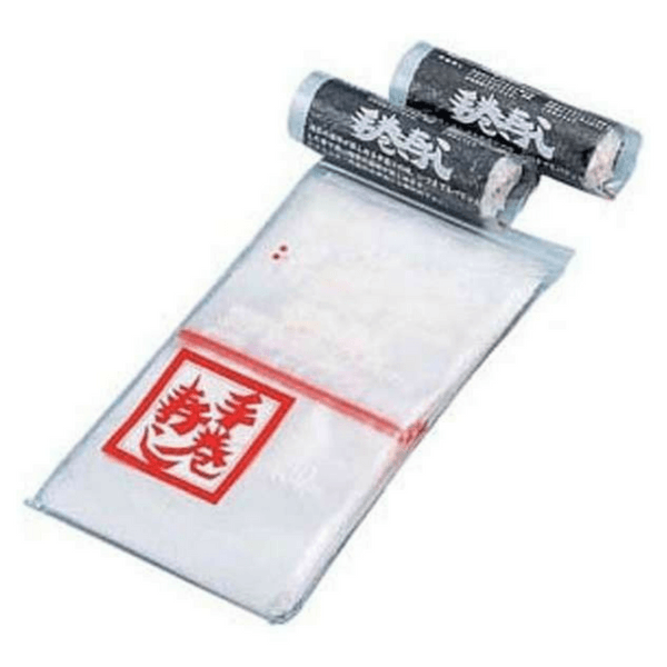 https://www.globalkitchenjapan.com/cdn/shop/products/seinichi-disposable-take-out-sushi-roll-wrapper-100-pcs-take-out-containers-26867094287_1600x.png?v=1564111439